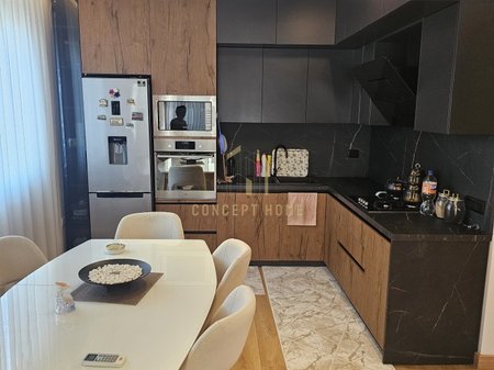 Jepet me qera apartament 2+1 ne Astir