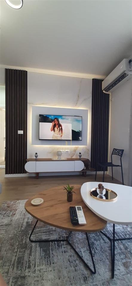 Apartment 2+1 for sale in Kamez