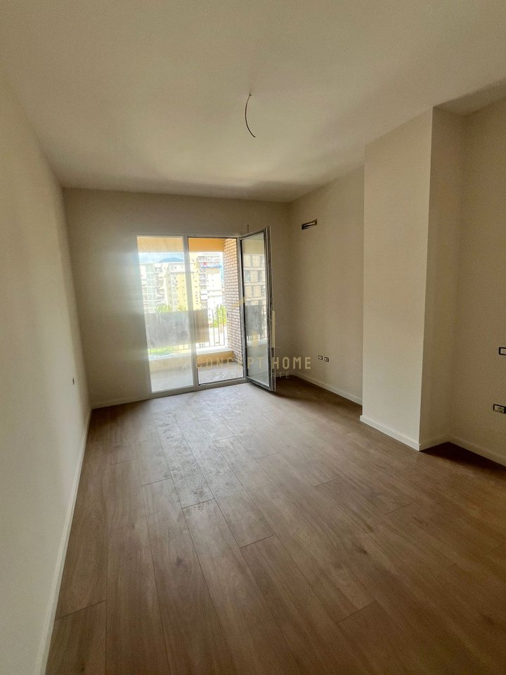 Shitet apartament 1+1 tek Fusha e Aviacionit (IBN Residence)