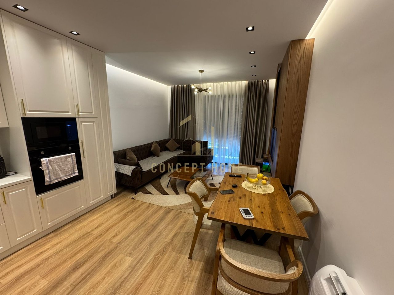 Shitet apartament 2+1 ne Kinostudio