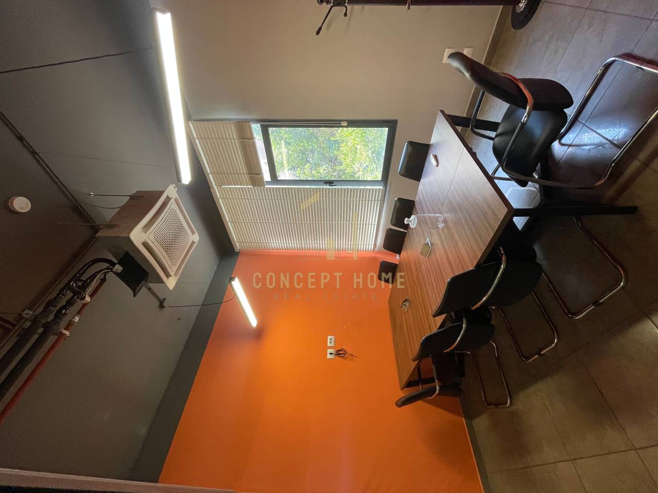 For rent 3+1+2 near the Paris Commune