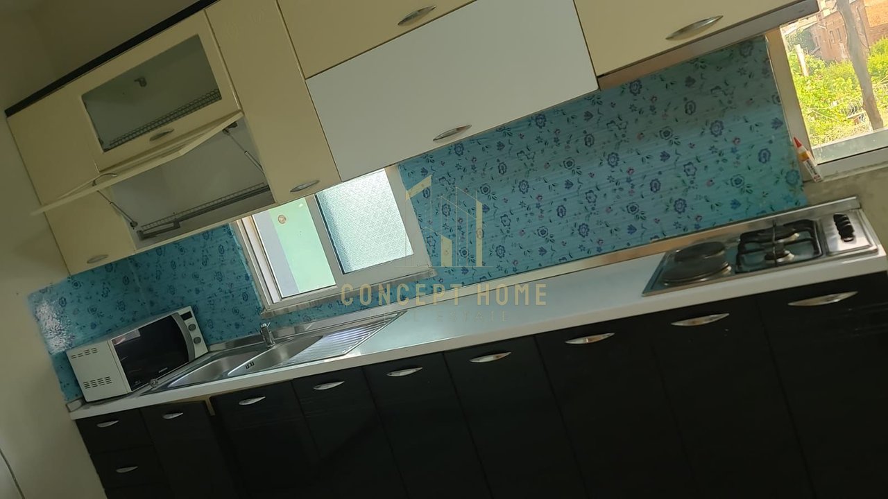 Jepet me qera apartament 1+1 5 Maj