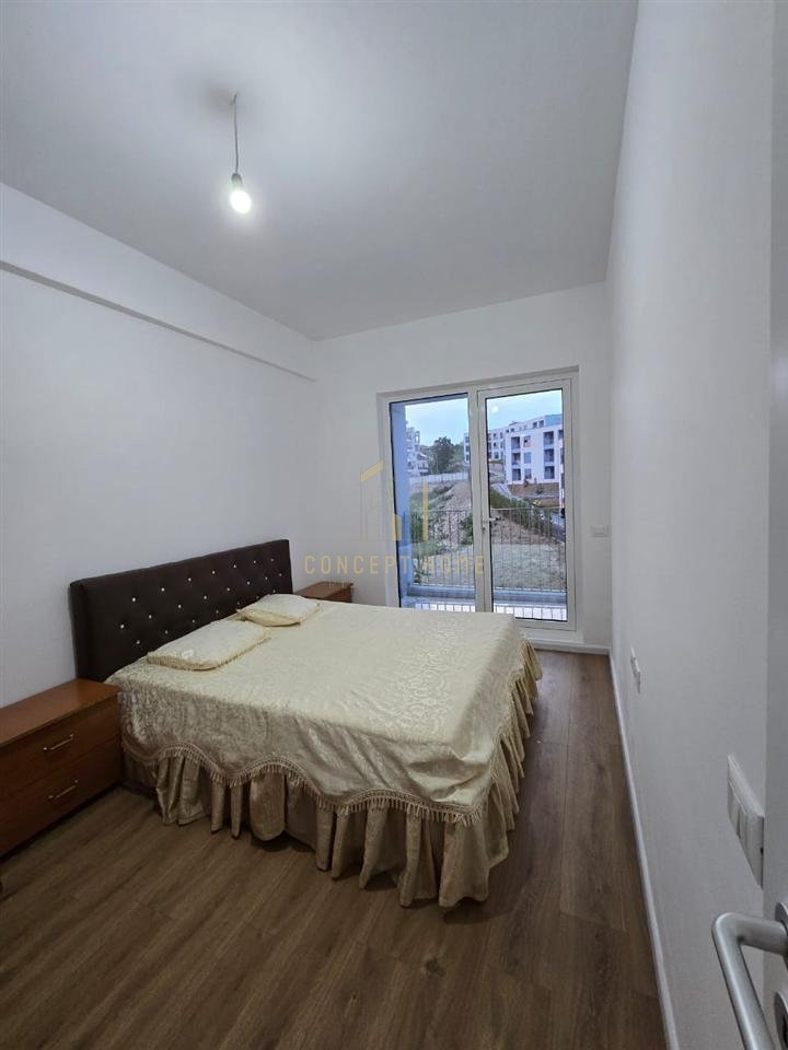 Jepet me qera apartament 1+1 ne Fresk