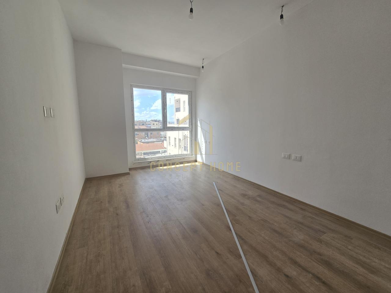 Shitet Apartament 2+1 tek Kompleksi Aura