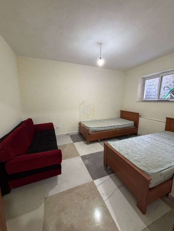 Jepet apartament me qera 2+1 ne Selite