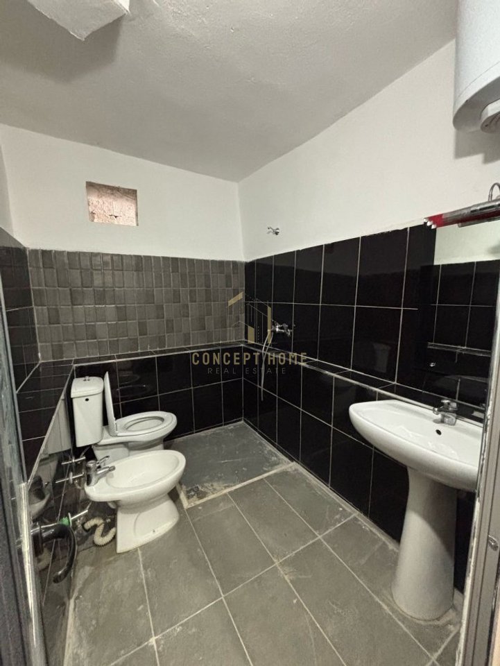 Jepet apartament me qera 2+1 ne Selite