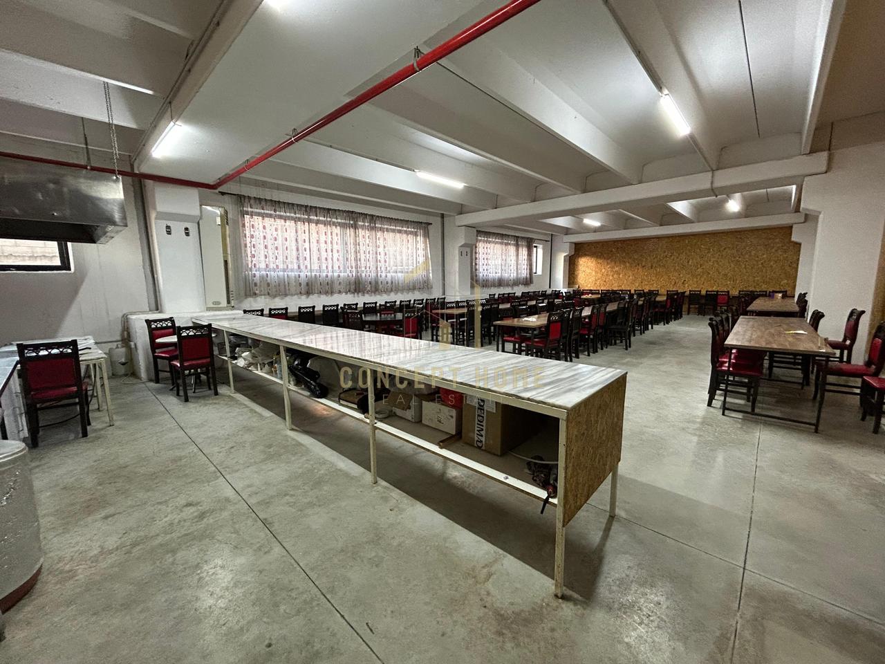 A 3-story warehouse for rent in Kamez