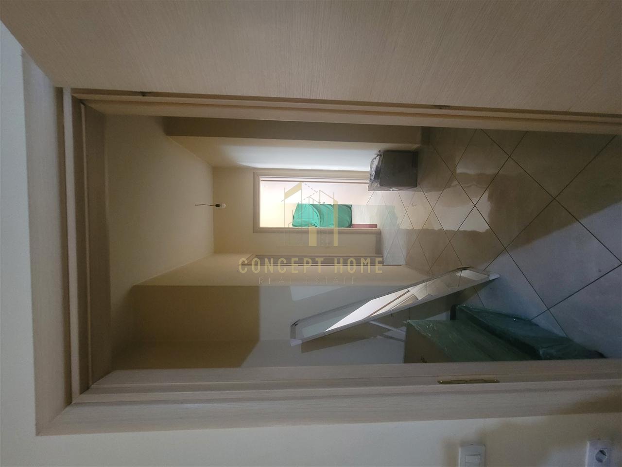 Shitet apartament 2+1+2 ne Astir