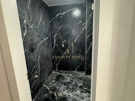 Shitet Apartament 2+1+2 tek Kodra e diellit.