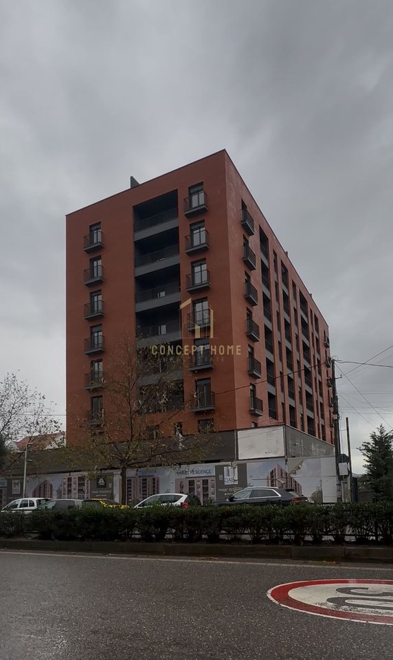 Apartment 2+1+2 for sale in Kamez