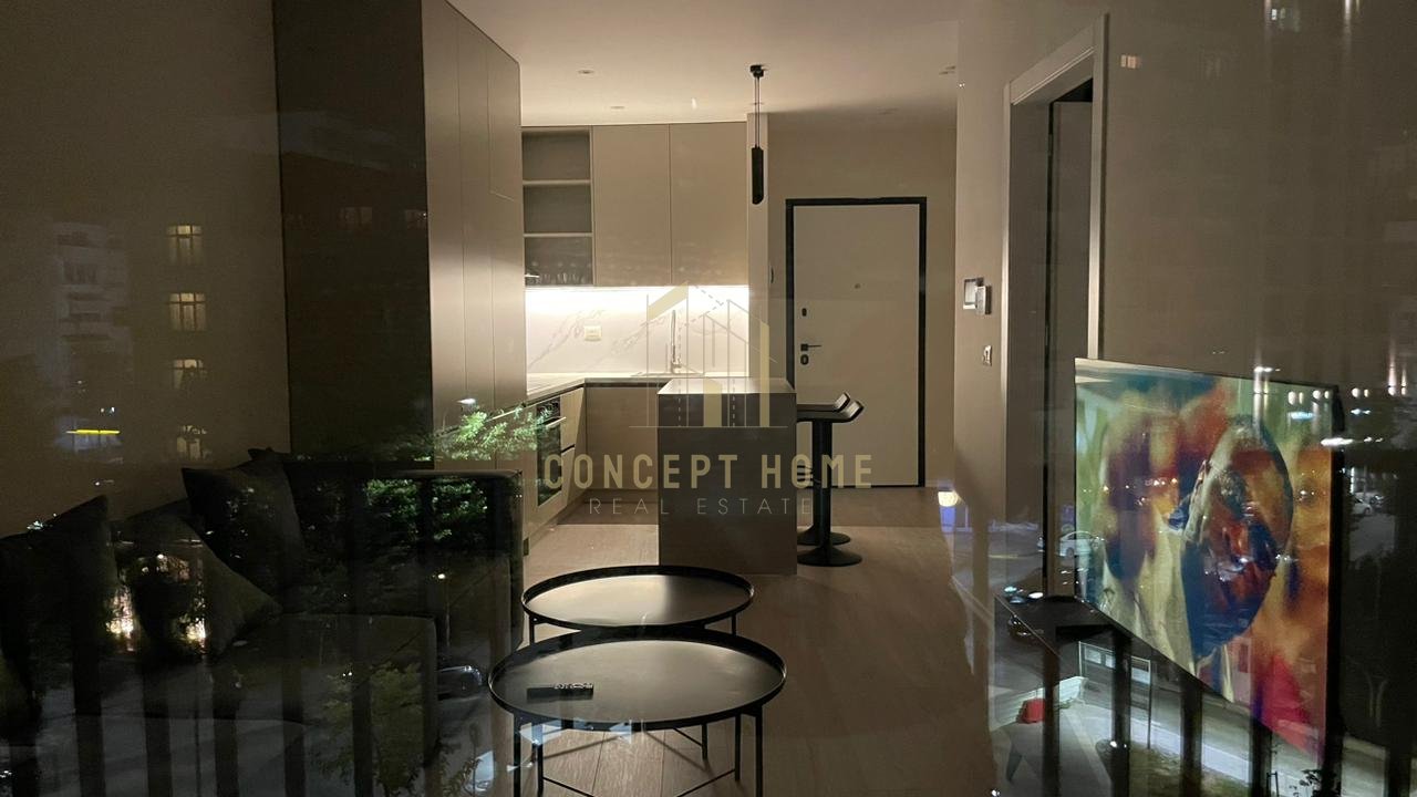 Jepet me qera apartament 1+1 tek Lake View