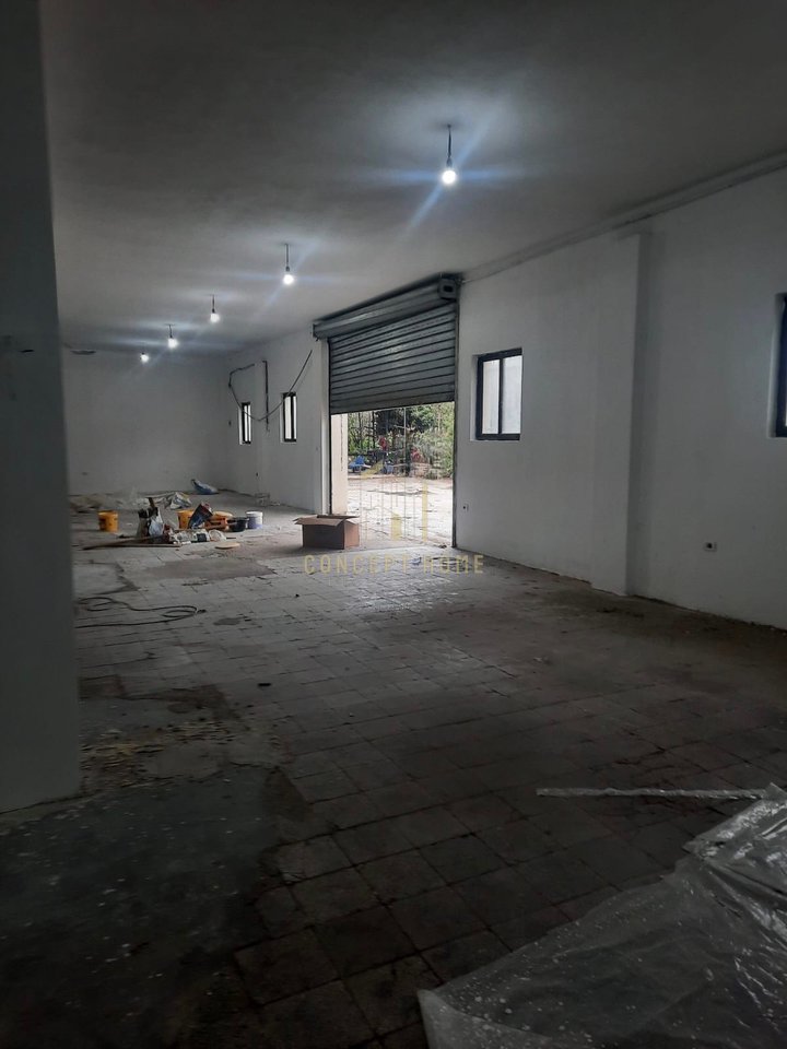 Rivista in affitto a Babrru