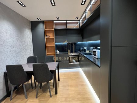 Apartament 2+1 Me Qira në Rrugën e Kavajës, Tiranë – 2000€ | 100 m²