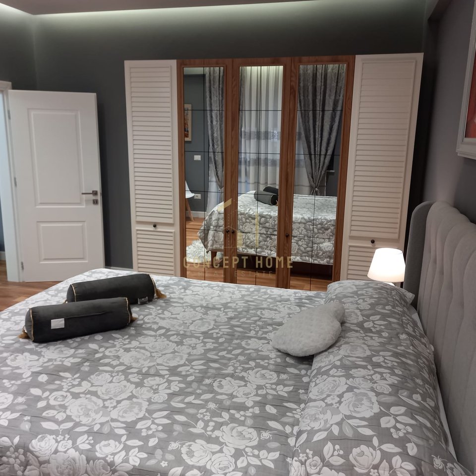 Jepet me qera apartament 1+1 tek Rruga kosovareve