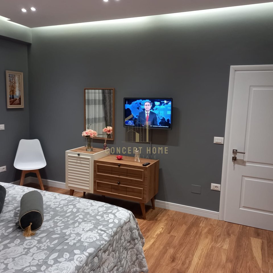 Jepet me qera apartament 1+1 tek Rruga kosovareve