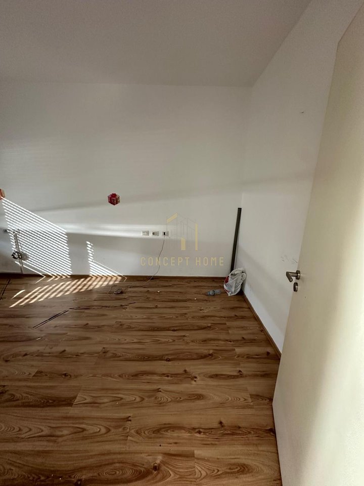 Apartament 1+1 Me Qira Për Zyra tek Zogu Zi "Ring Center" , Tiranë – 1000€ | 85 m²