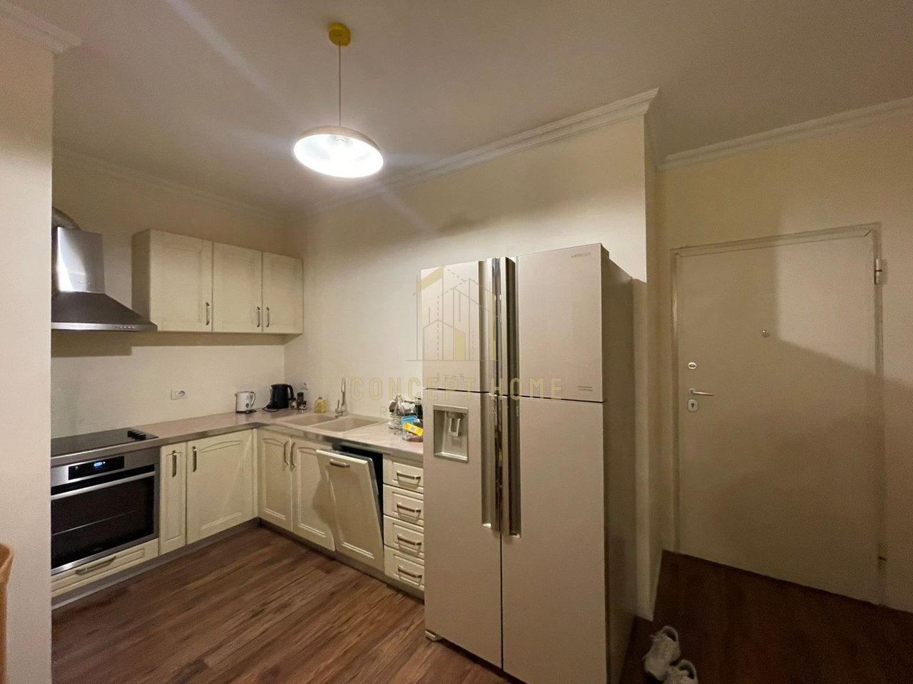 2+1+2 Apartment for rent in Zog te Zi