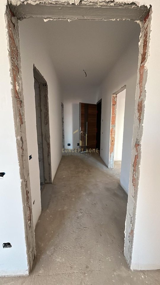 Appartamento 2+1 in vendita a Kamez