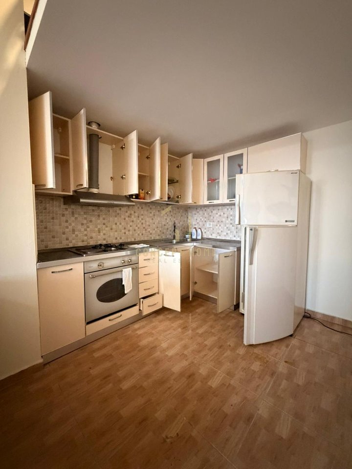 2+1+2 Apartment For Sale in Fresk, Tirana - 175,000€ | 152 m²