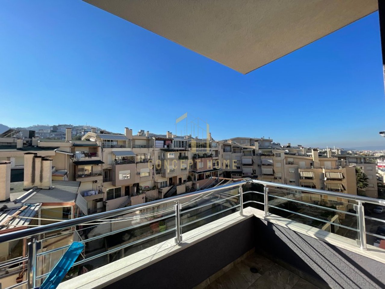 Apartament 3+1 me qera tek Liqeni i Thate