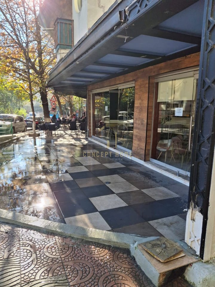 Jepet me qera Lokali ne Fresk