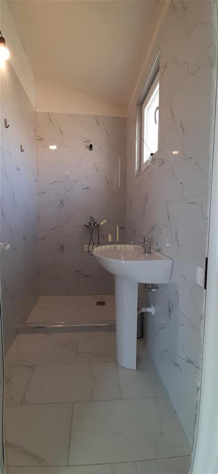 Jepet me Qera  Vile 3 kate ne Mjull Bathore