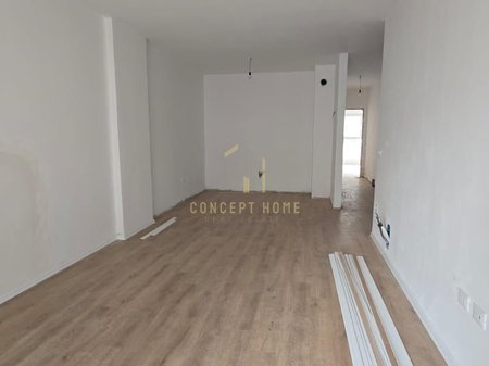 Shitet apartament 2+1 ne Laprake