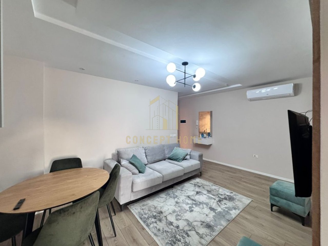 Shitet apartament 1+1 tek Kodra e Diellit