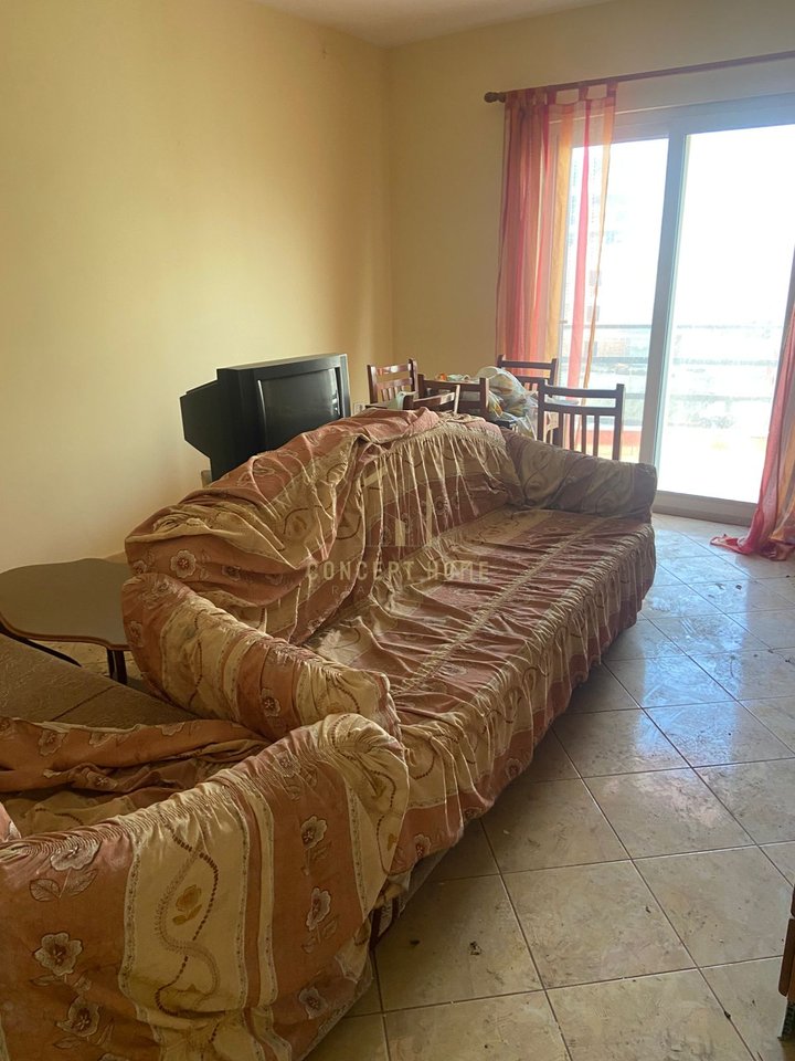 Appartamento in Vendita 1+1 – Mali i Robit, Golem