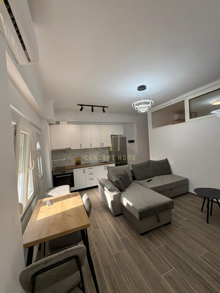 Jepet me qera 2+1 i nje vile private ne Astir