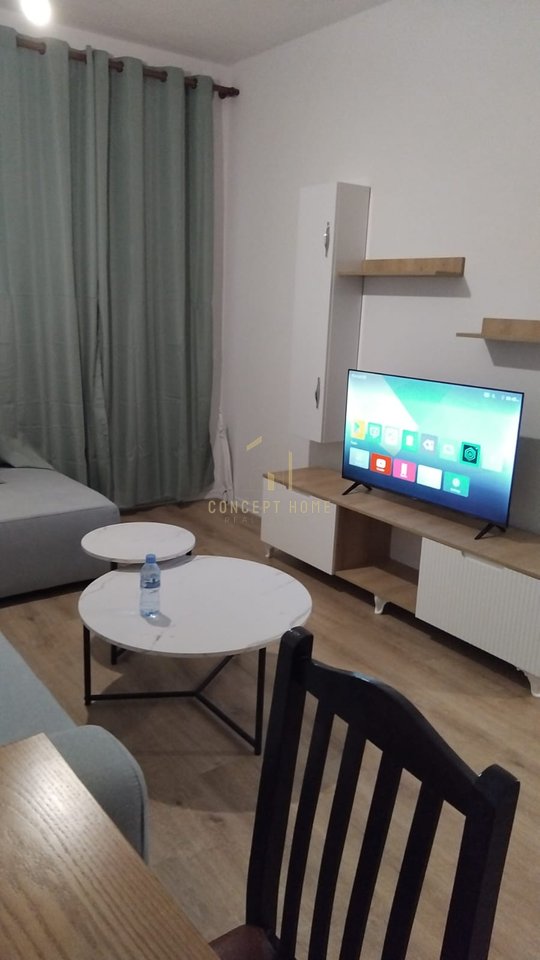 Jepet me Qera Apartament 1+1 Te Univers City