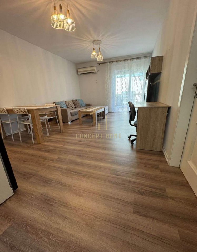 Jepet me qera Apartament 2+1 tek Liqeni i Thate