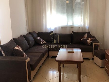 A 2+1 apartment is for rent near Mine Peza.