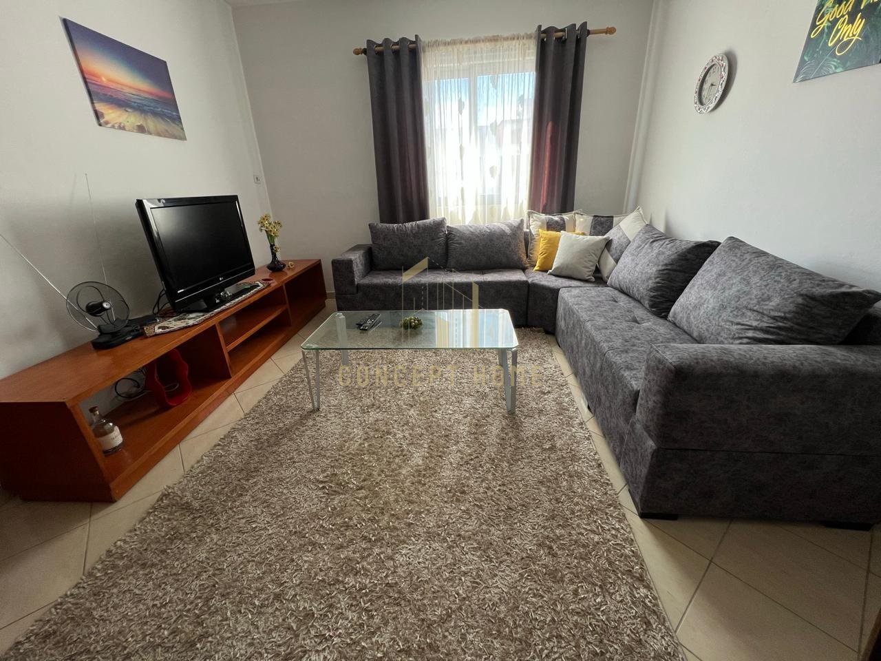 2+1 apartment for rent in Astir