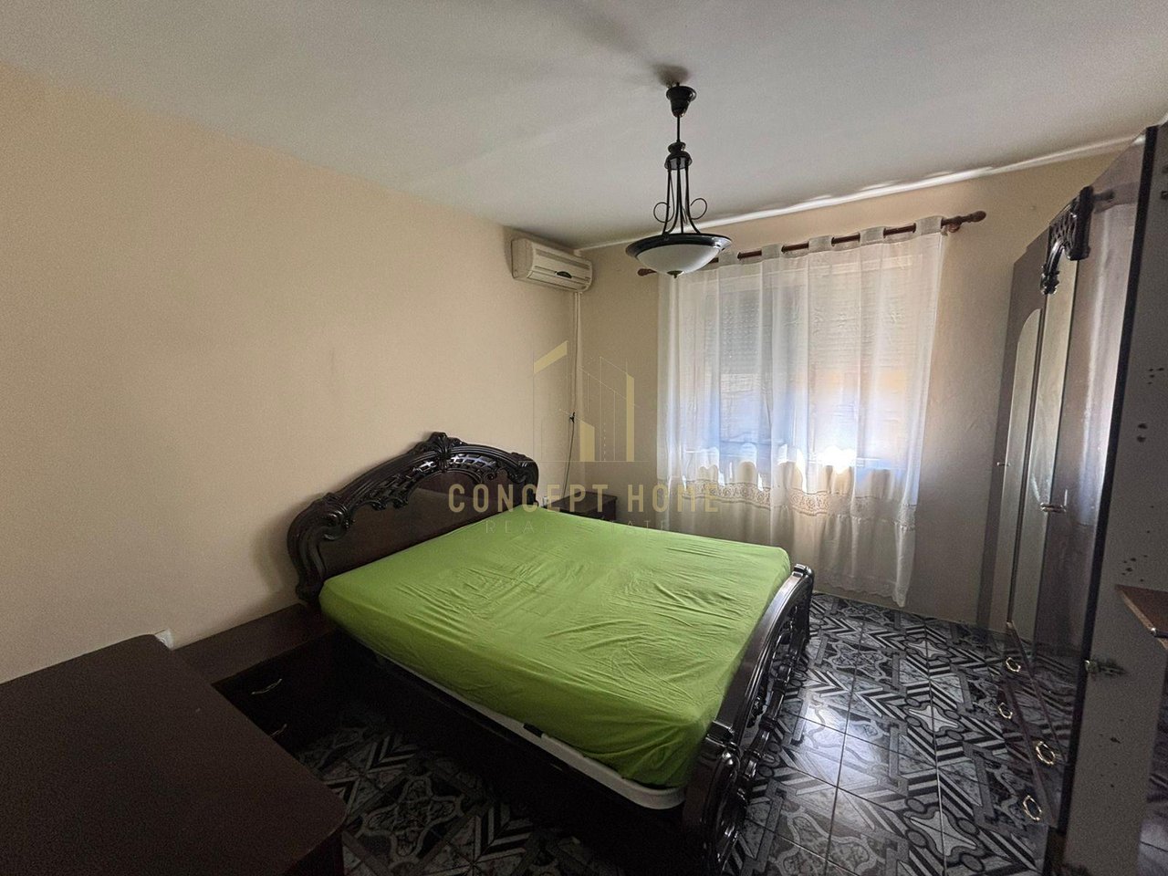 Jepet apartament me qera 1+1 tek Ish Parku i Autobuzave/Cmimi: 400 Euro