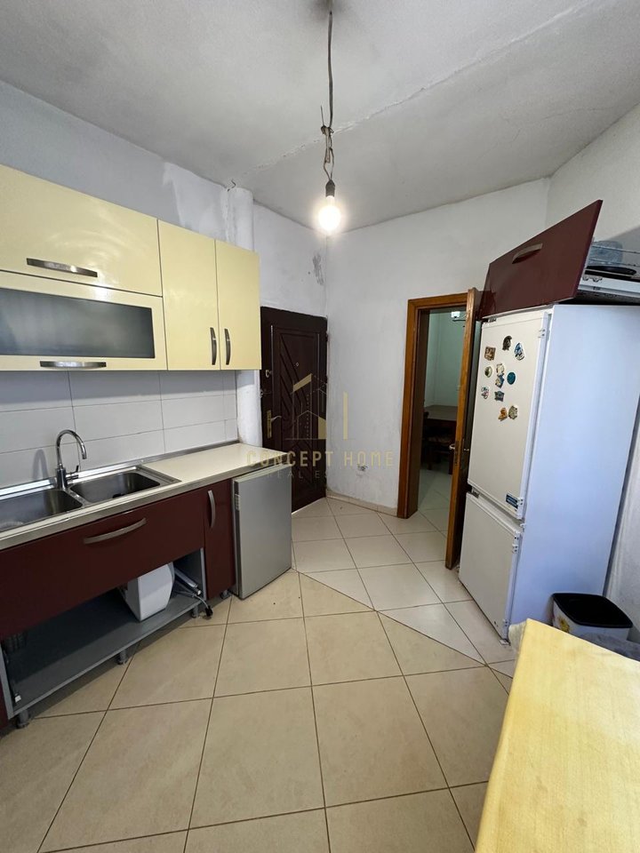 Private 2-Story House with Yard for Rent in Laprakë, Tirana - 550€