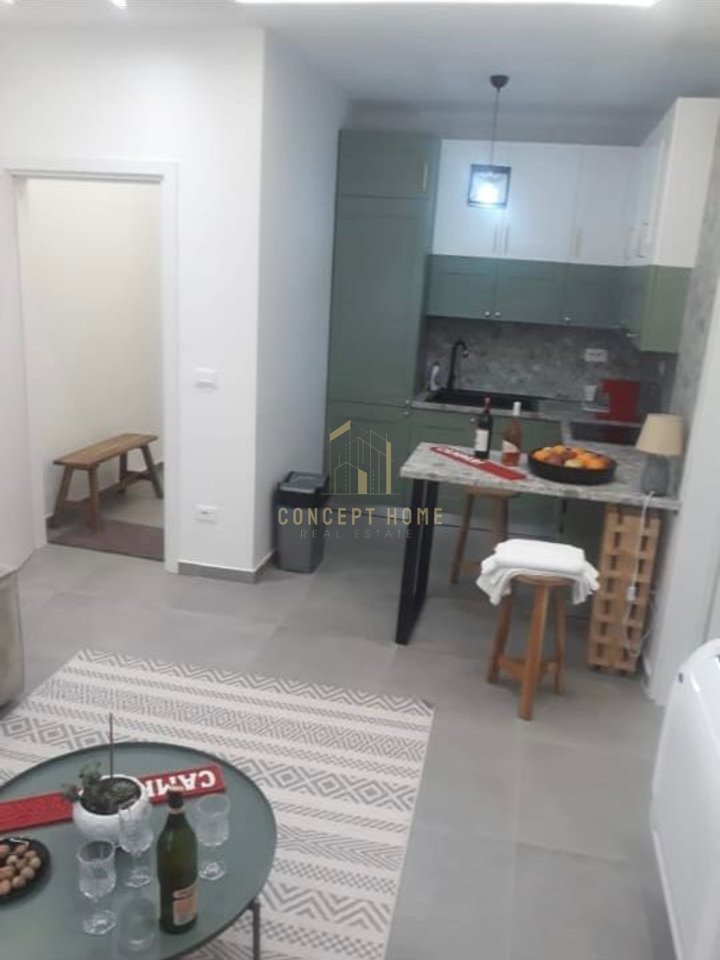 Jepet me qera apartament 1+1 Rruga Kavajes (Tirana Garden Building)