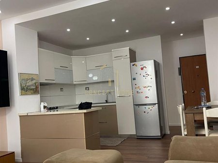 Appartamento 2+1 in affitto a Kodra e Diellit
