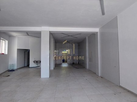 Dyqan Me Qira në Brryli, Selvia, Tiranë - 800€ | 105 m² Rruga deshmoret