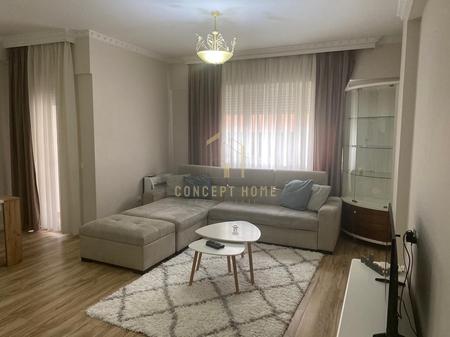 2+1 apartment for rent at Komuna Parisit - 950€