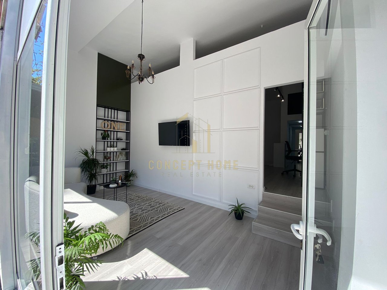 Business premises for sale Student City