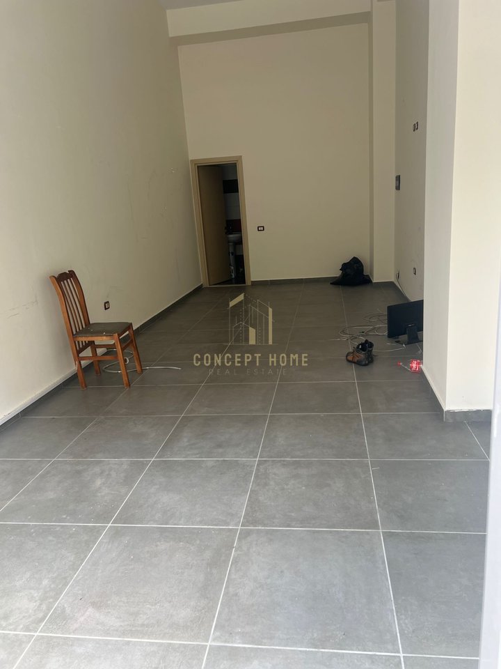 Shop For Sale in Astir, Tirana - €60,000 | 34.2 m²