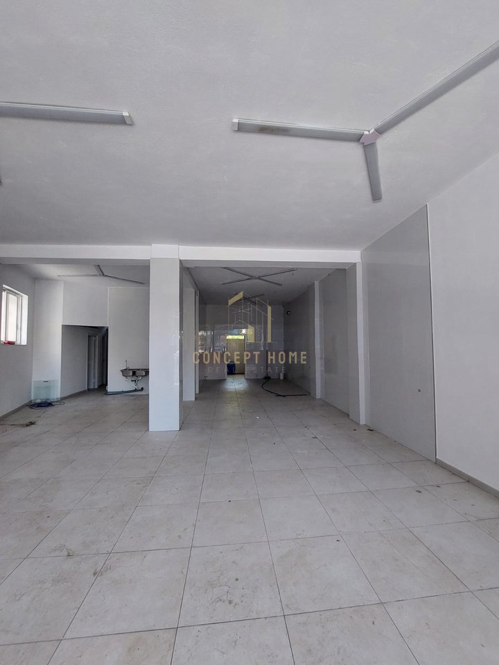 Negozio in affitto a Brryli, Selvia, Tirana - 800€ | 105 m² Via Deshmoret