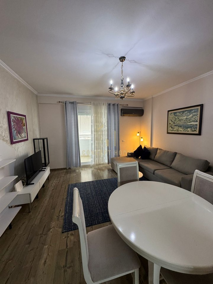 Apartament 2+1 tek Kontakt, 21-Dhjetori