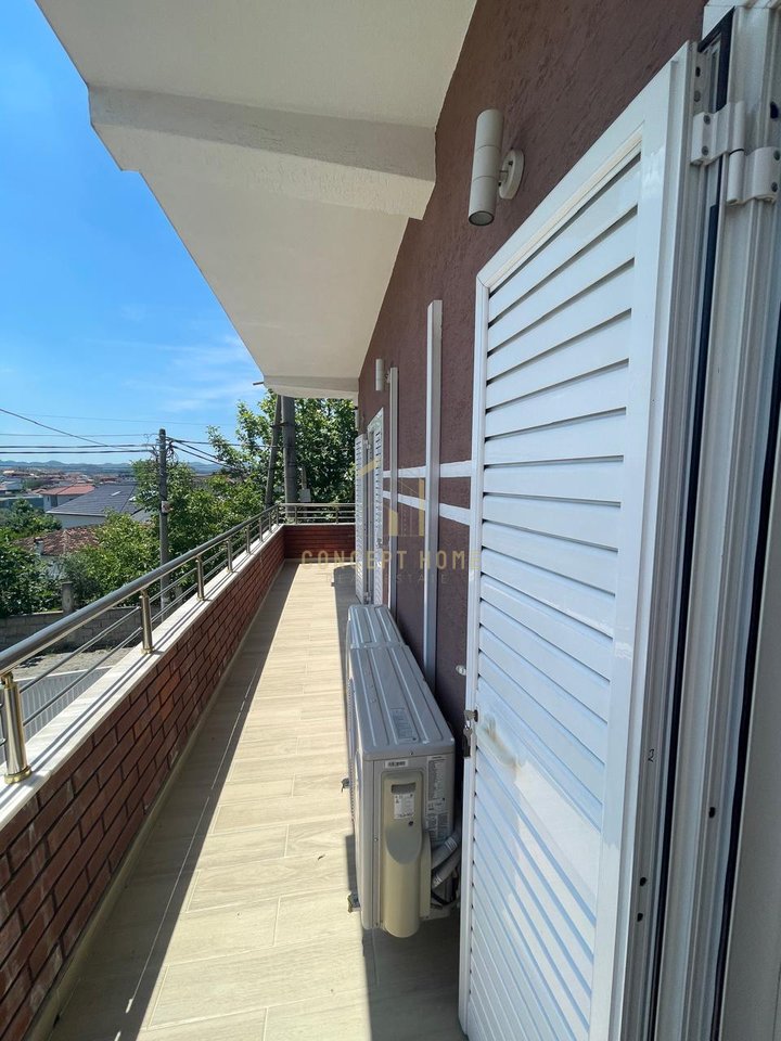Villa in vendita a Koder Kamez
