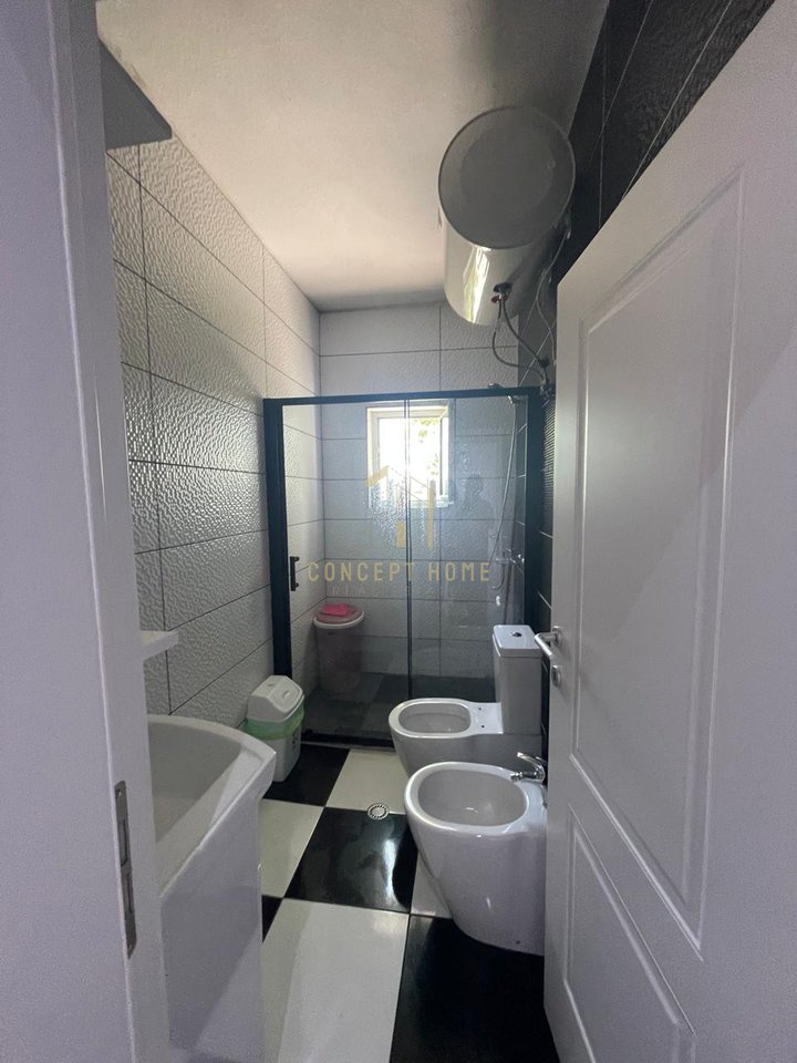 Villa in vendita a Koder Kamez
