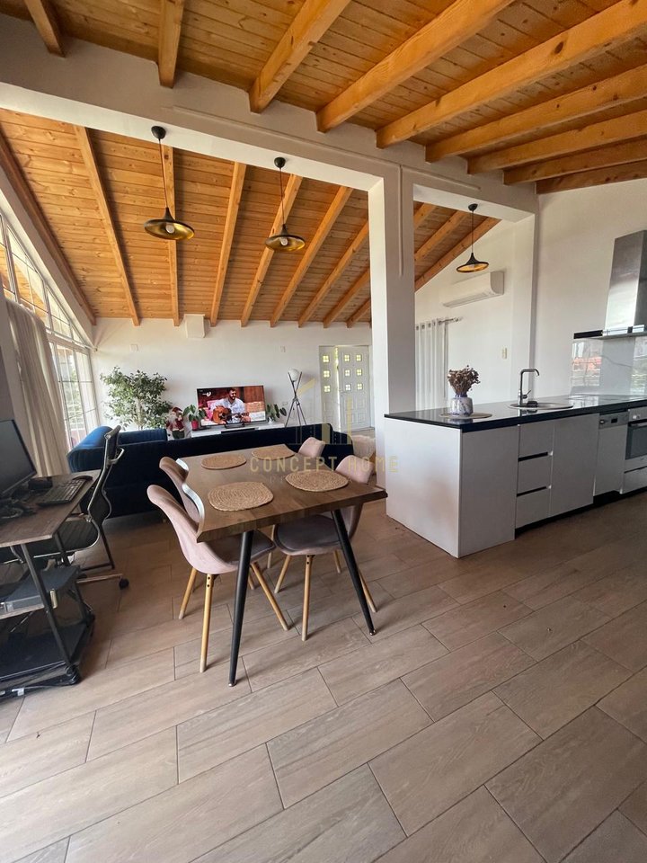 Villa in vendita a Koder Kamez
