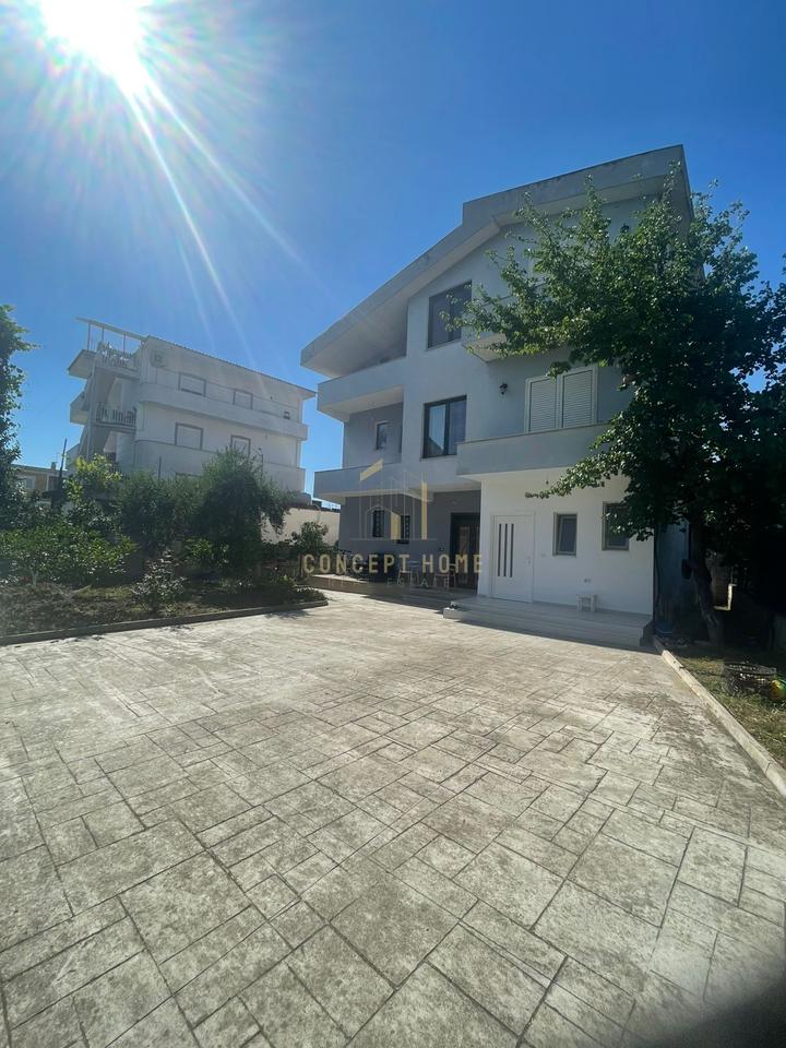 Villa in vendita a Bathore
