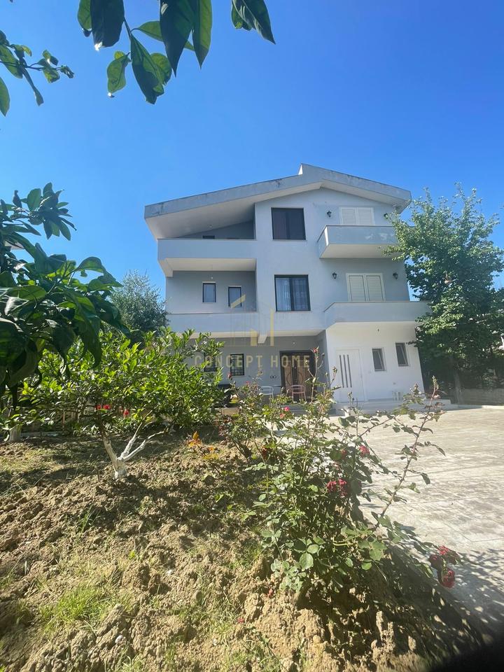 Villa in vendita a Bathore