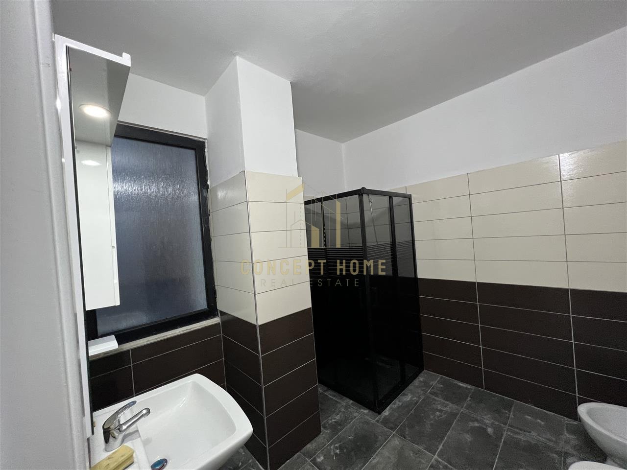 Apartment for rent 2+1+2 in Kamez